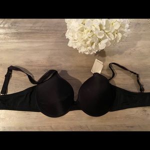 NEW Essential Bodywear bra